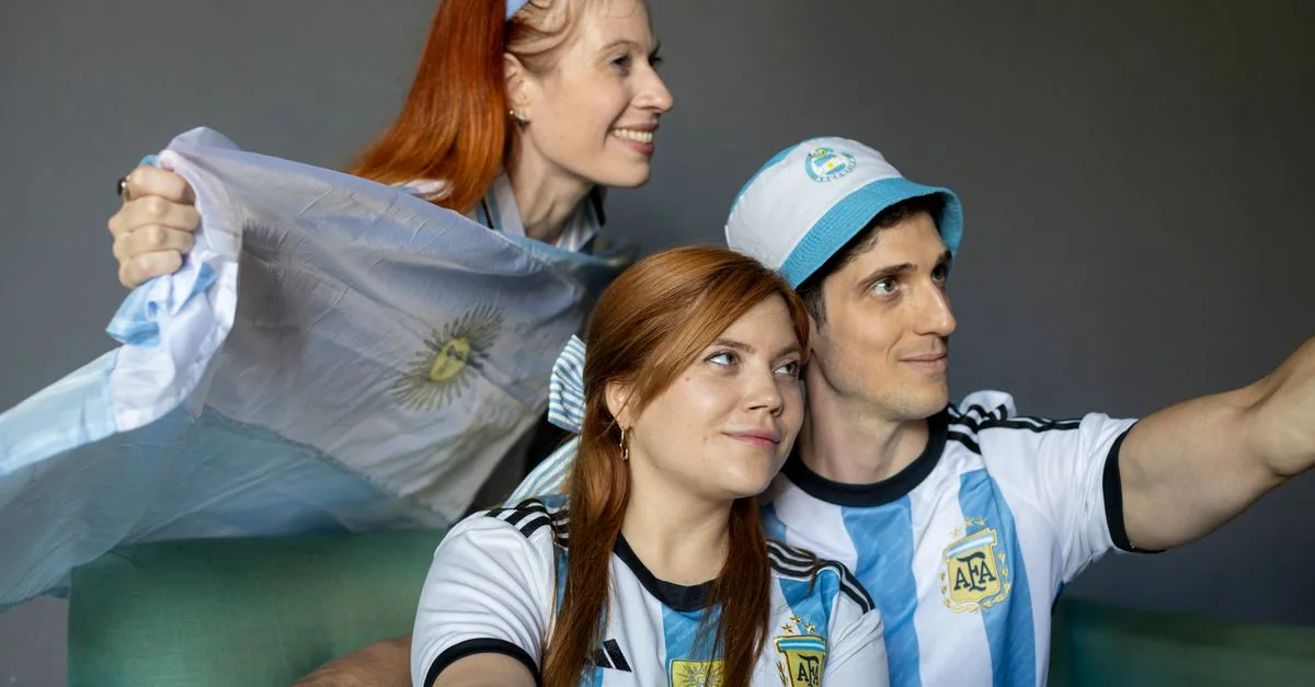 Imagem ilustrativa de Argentina em Foco: Entenda Por Que o País Vizinho Domina as Buscas e Redes no Brasil