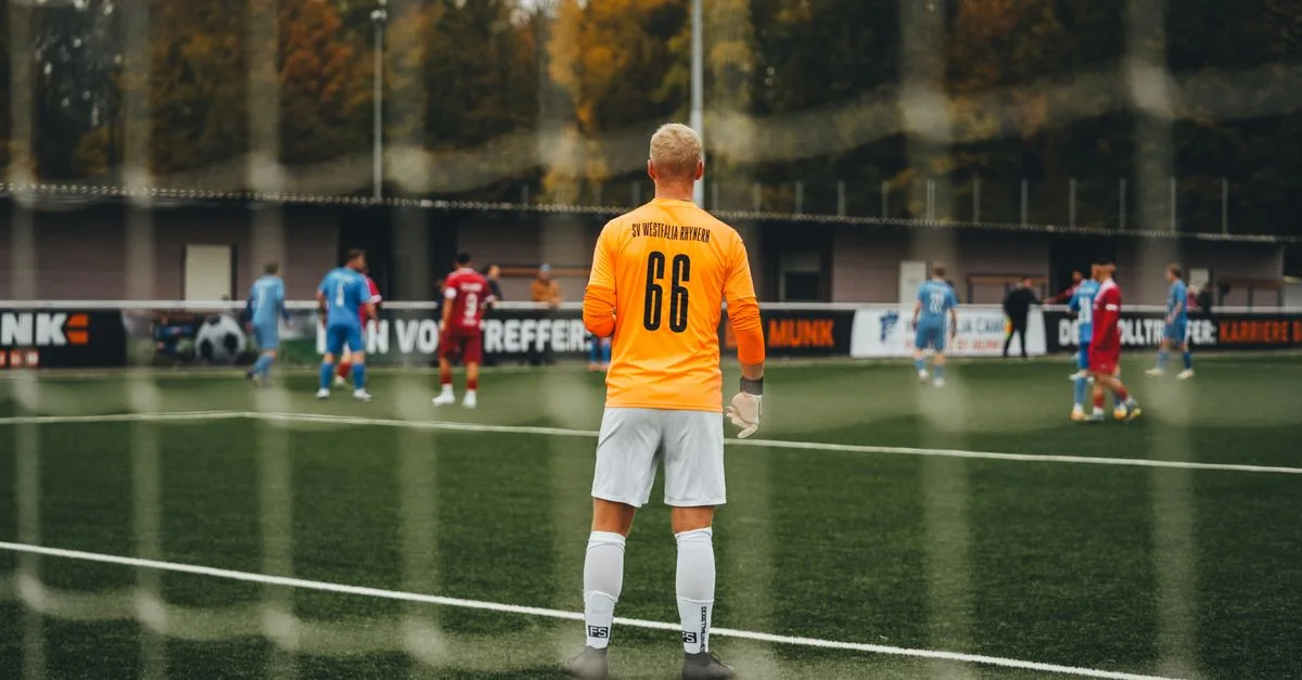 Imagem ilustrativa de O Enigma Digital: Por Que 'Goleiro da Noruega Neymar' Virou Tendência de Busca no Brasil?