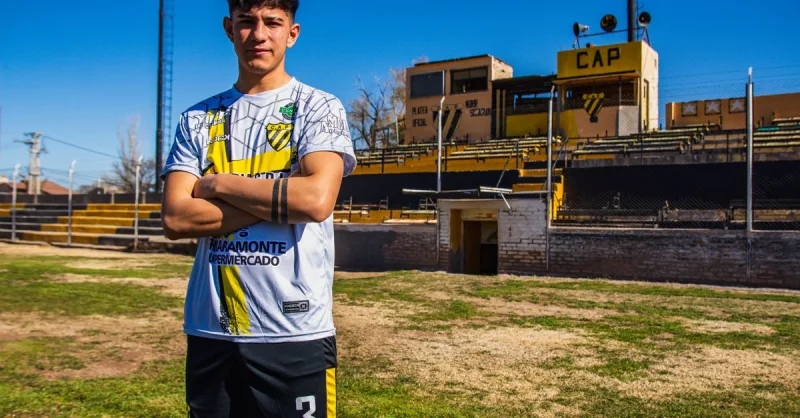 Enzo Fernández e a Complexa Relação com o Futebol Brasileiro: De Rivais a Referências