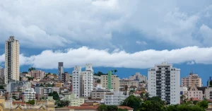 Minas Gerais: Por Que o Coração do Brasil Pulsa Forte nas Buscas e Redes Sociais