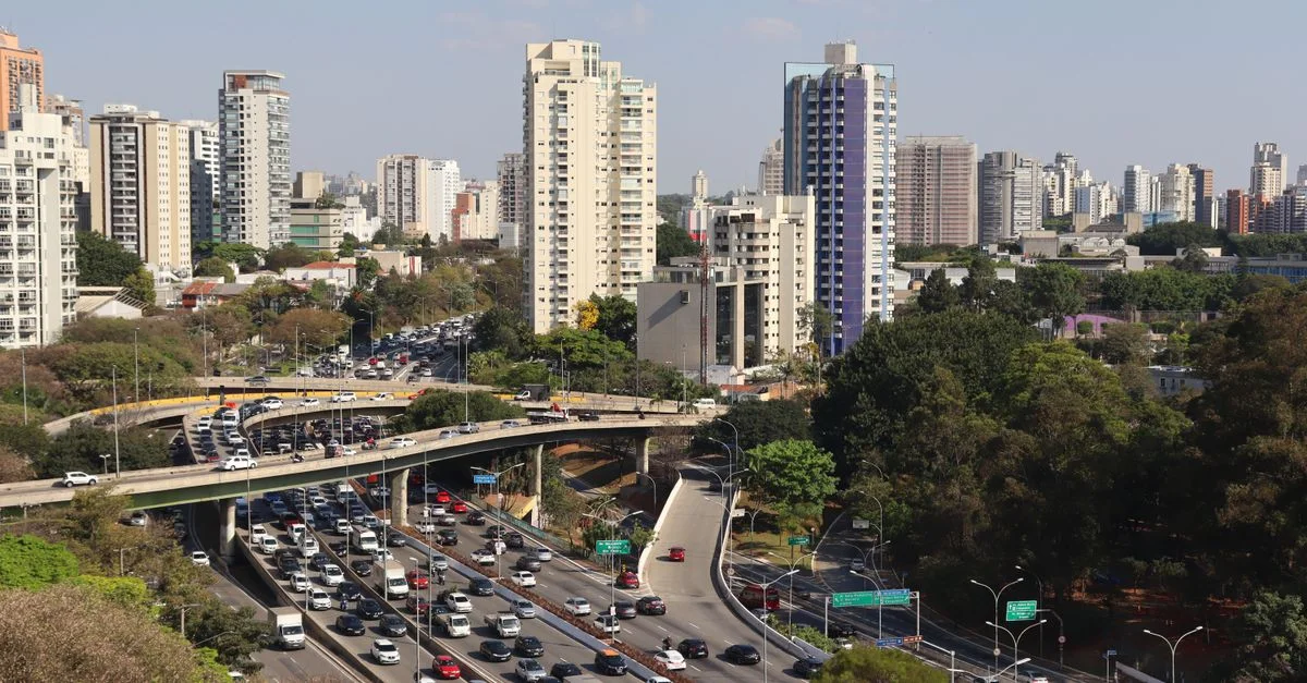 Imagem ilustrativa de Ciclones em São Paulo: Entenda o Fenômeno, Impactos e Como se Preparar