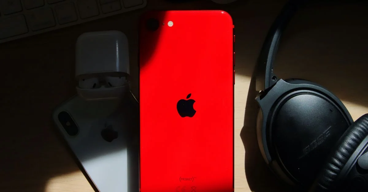 Imagem ilustrativa de iPhone 17e no Brasil: A Estratégia da Apple para Conquistar o Mercado de Massa