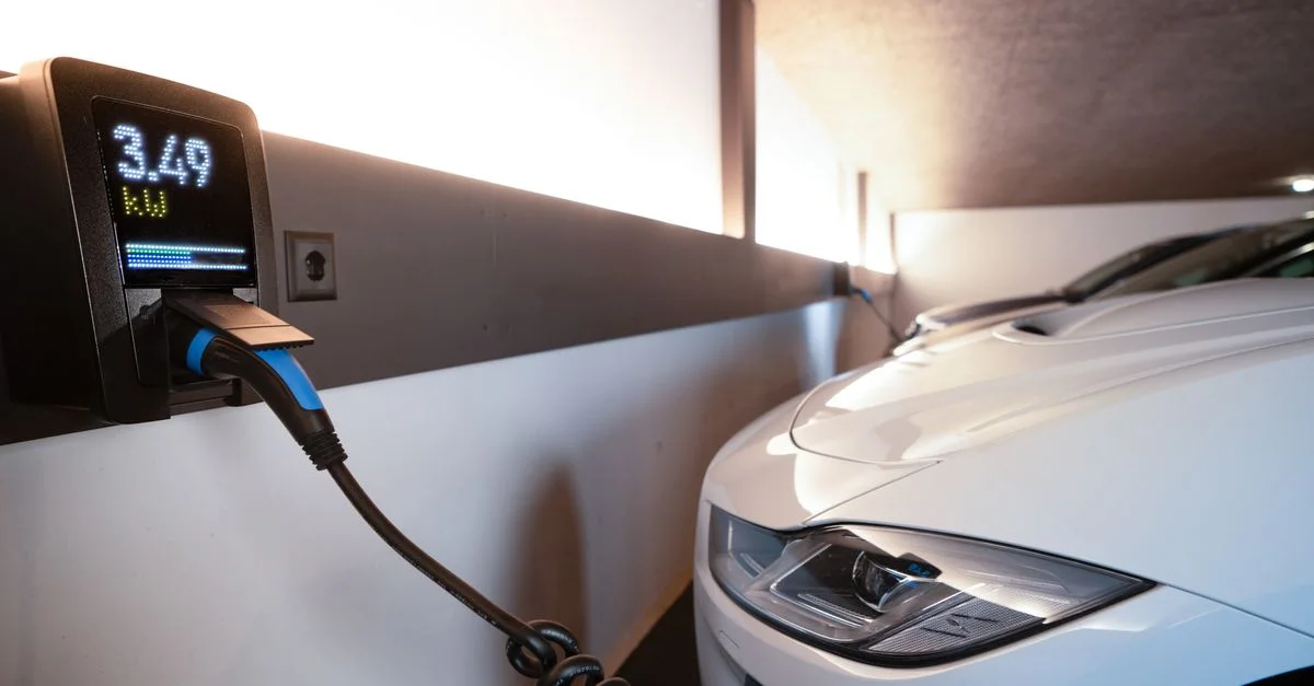 Imagem ilustrativa de BYD Seal e a Revolução Elétrica: Como Carros Chineses Conquistaram o Brasil