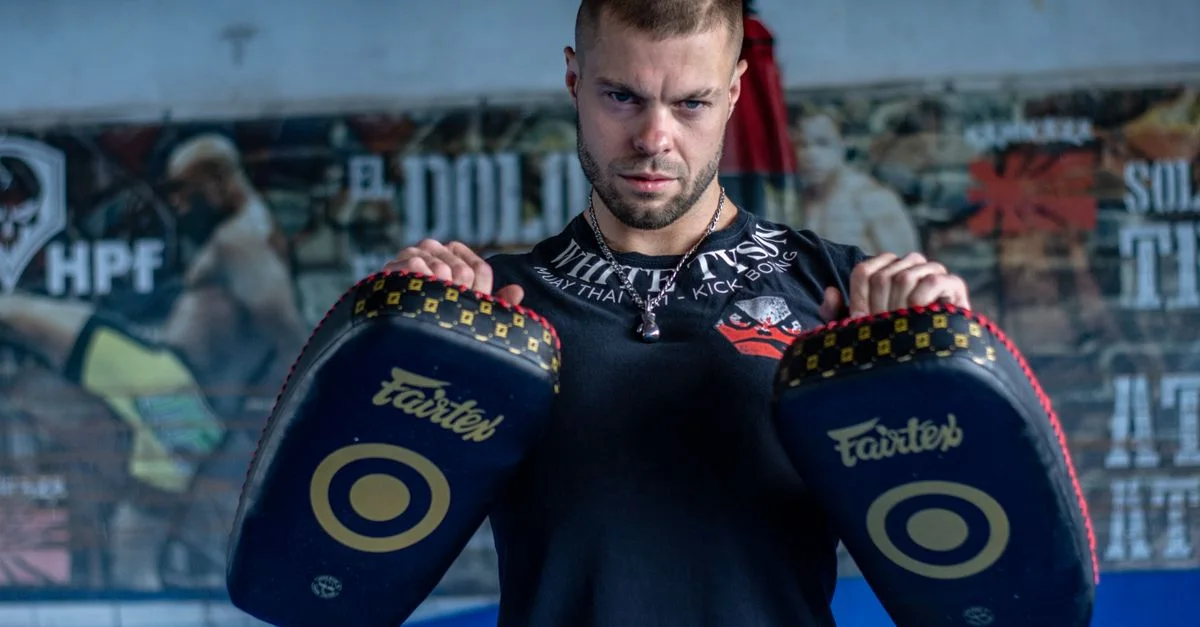 Imagem ilustrativa de Arman Tsarukyan e o Impacto no MMA Brasileiro: Uma Análise Aprofundada