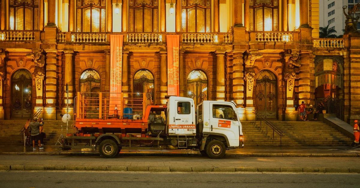 Imagem ilustrativa de CVM: A Guardiã Essencial do Mercado de Capitais Brasileiro